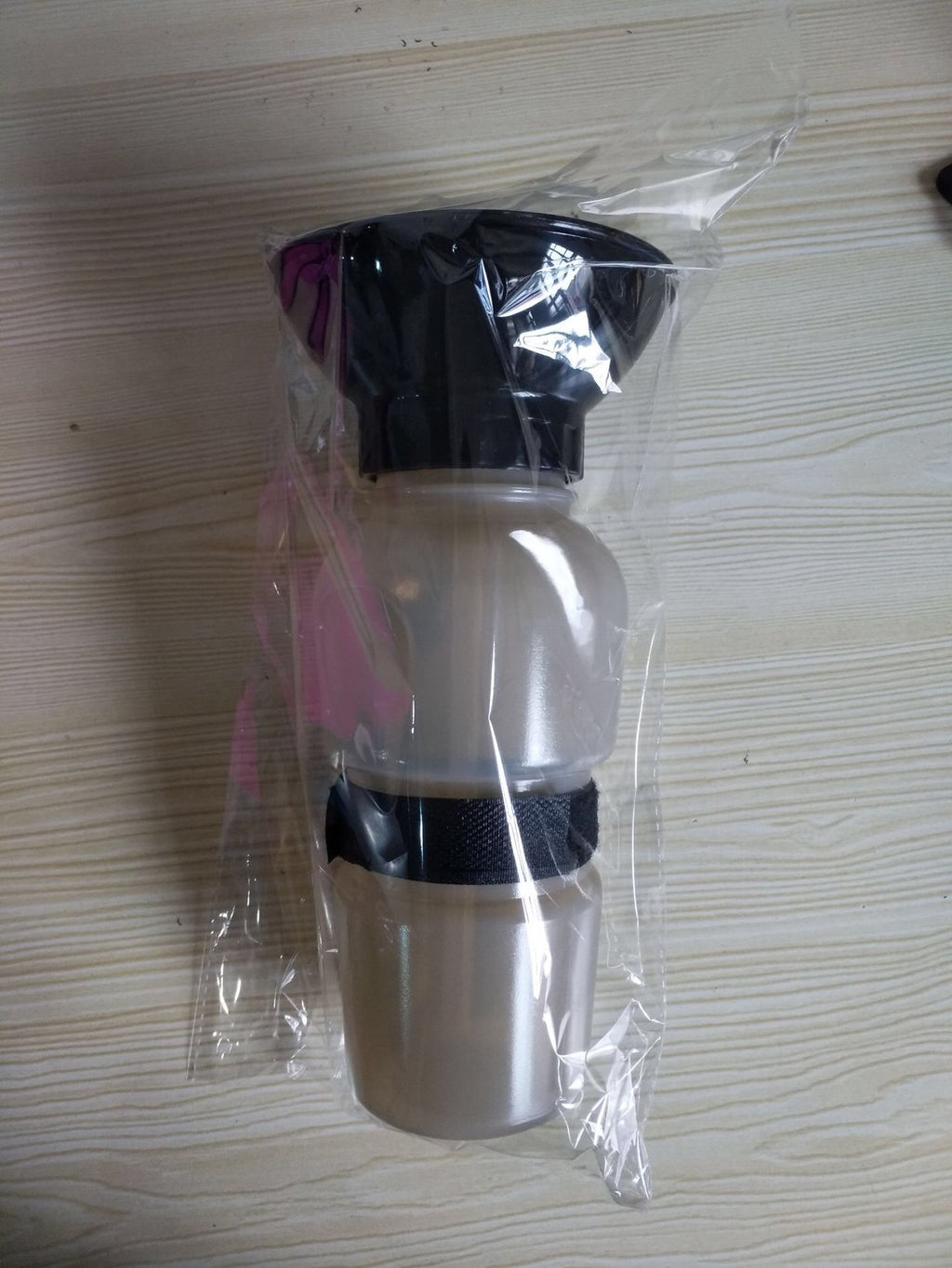 Pawté Portable Squeeze Bottle